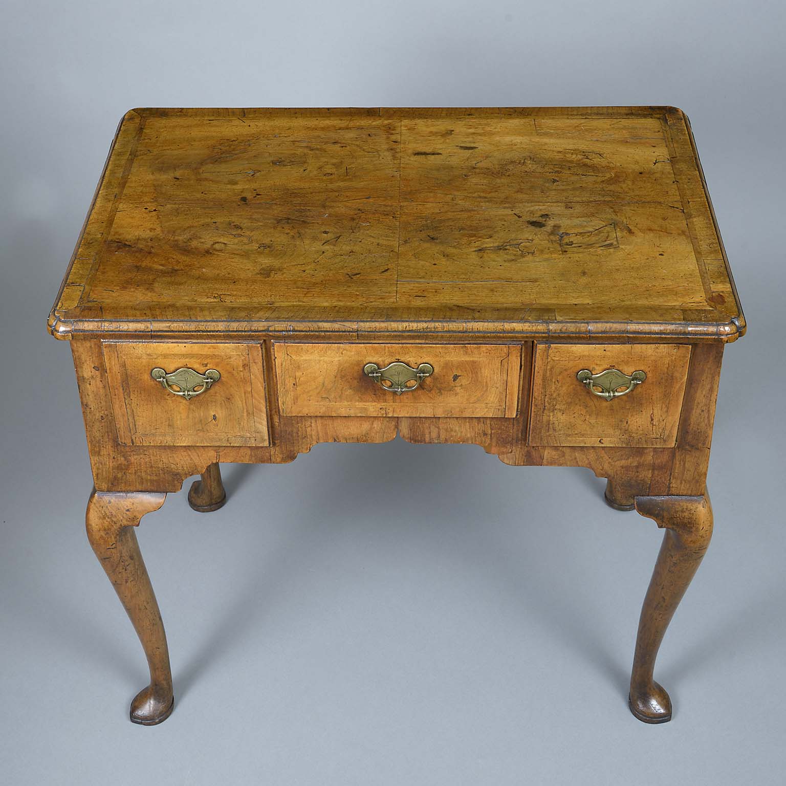 George I Figured Walnut Dressing Table
