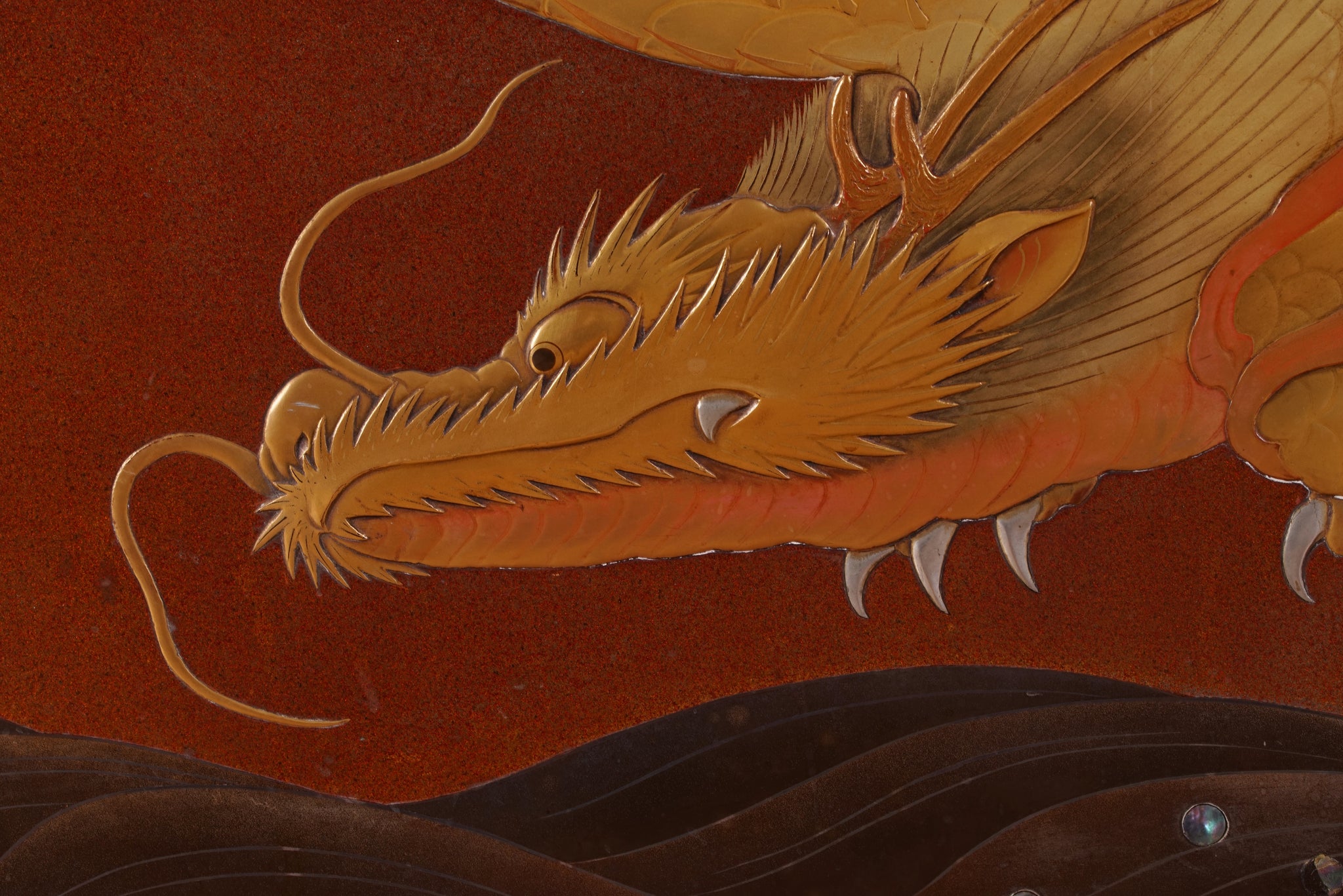 The Great Wave Trunk