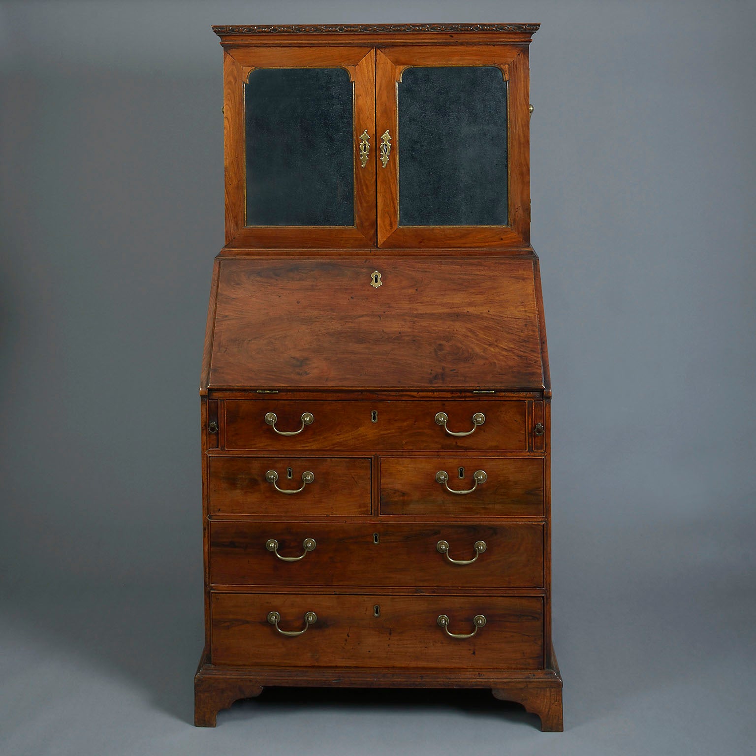 An Anglo-Chinese Huanghuali Bureau Cabinet