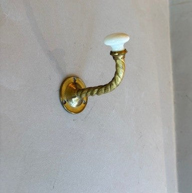 (18533)  Brass & ceramic Single Hooks