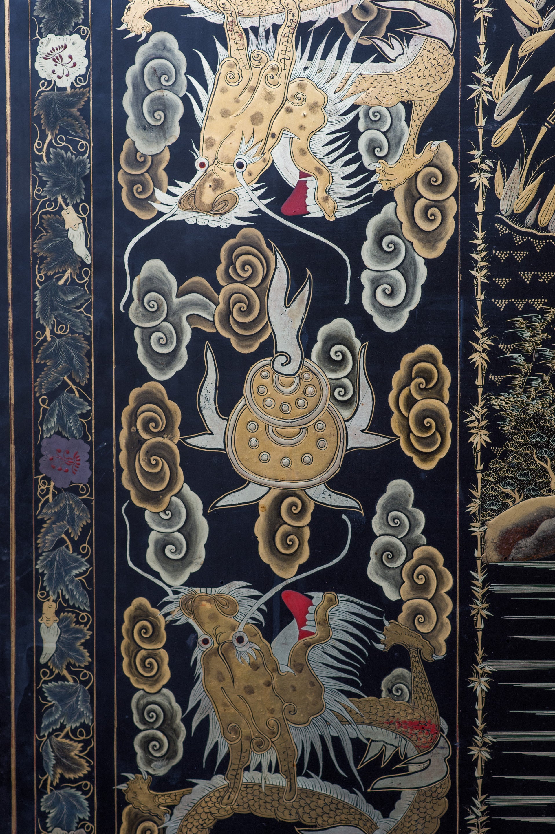 Chinese Export Six Panel Lacquer Screen