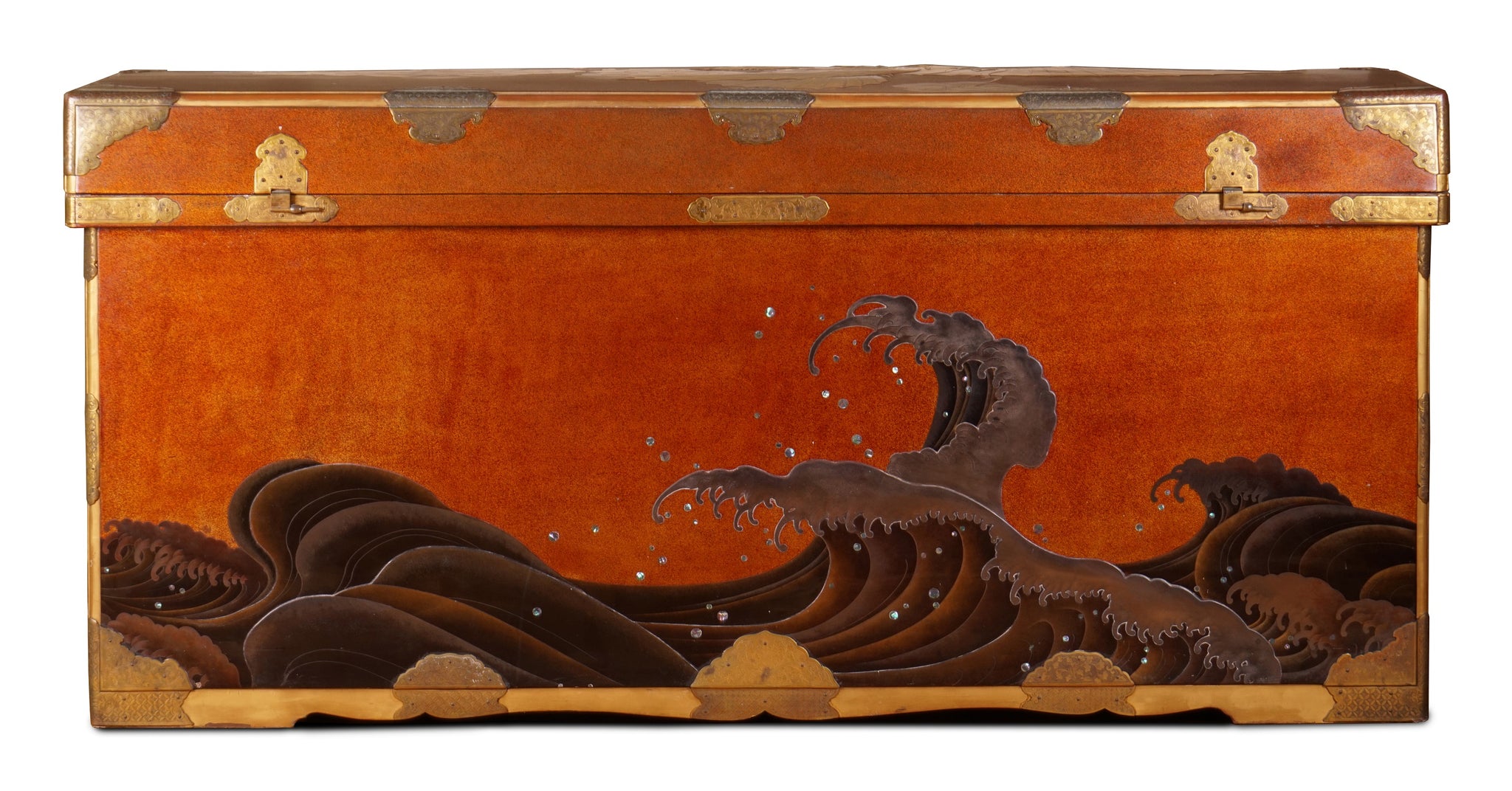 The Great Wave Trunk